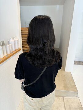 アウラ(AURA) 就活生にもオススメ◎透明感カラー