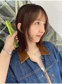 顔まわりカットレイヤーボブブラウンベージュ