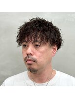 サームマン 人形町(SARM MAN)&nbsp;好感度抜群！アップバング×スパイラルパーマ/髭/ツーブロック