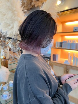 ナジック(749) レイヤーボブ×インナーカラー