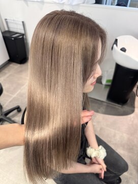 ホープ(hope) くすみカラー×ロング【大阪｜梅田】