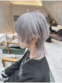 アッシュグレージュカラー ホワイトカラー ツーブロックマッシュ