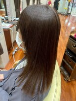 美容室ヒラトヤ 都南店&nbsp;大人可愛い透明感ダークブラウン×エアストレート切りっぱなし