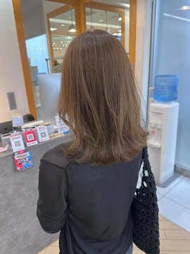 ユニ バイ マグ 長野店(Uni.by Mag) ブリーチなし◎韓国風オリーブブラウンでくびれミディ