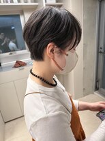 エウペ 渋谷(WEUPE)&nbsp;斜めバング/グレージュカラー/デザインカラー/シルキーベージュ