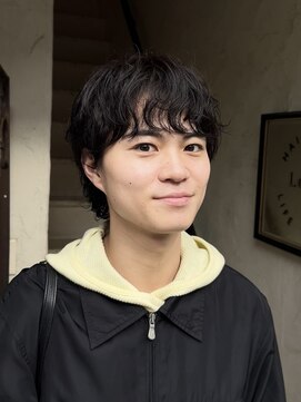 ルイス(LEWES) 10代20代30代 コンプレックスを活かしたメンズ癖毛カット