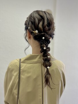 イオ 渋谷(io) 編み下ろしアレンジ/編み込み/ゆるふわアレンジ/結婚式ヘア