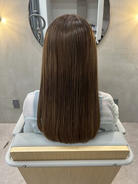 ヘアーデザインスリール(Hair Design THRIRE) オリーブアッシュ