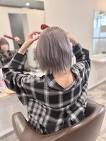 リシェイルノイ(RICHAIR.NEU)&nbsp;縮毛矯正毛に『シルバーグレー』