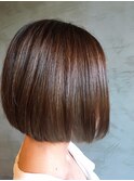 インナーカラーボブ