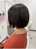 お顔を包む前下がりボブ【30代/40代/50代】