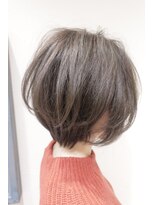 リベルタ(Re:berta)&nbsp;大人可愛いひし形ショートボブ20代30代40代カーキグレージュ