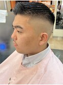 スキンフェードアイロンパーマ ビジネス20代爽やか