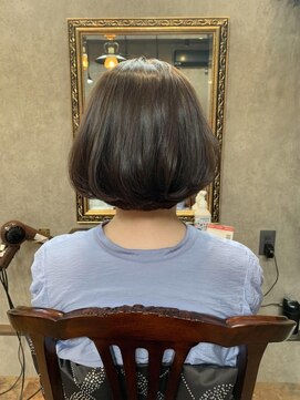 モナンジュ シェリー ビューティー(mon ange cherie beauty) あごラインボブ