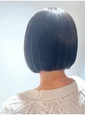 モードな大人ブラントボブ