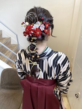 マイン(MINe) 卒業式 編みおろし 水引アレンジ ヘアセット はかま