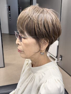 ハルキ ミナト ジャパン オオサカ(HARUKI MINATO japan OSAKA) 40代50代60代白髪マッシュショートボブ大人美人くびれ髪質改善