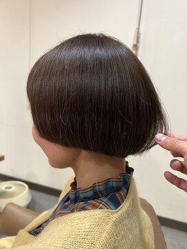 リフ(RIFF) 前上がりなボブ