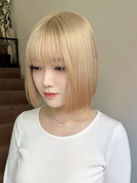 サンク 原宿 表参道(cinq) ミルクティーピンクカラーベージュウルフレイヤーナチュラルボブ