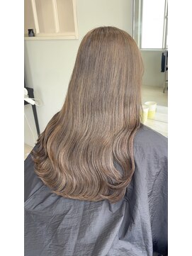 シェーン 仙台駅広瀬通店(schon) 1回ブリーチてできるグレージュ