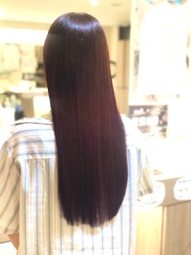 美粧 ほそや お花茶屋本店 ロングレイヤー/髪質改善酸性ストレート/赤髪/暖色カラー
