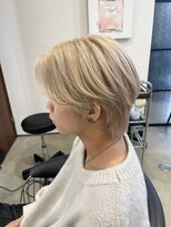 クオン 伊勢崎(QUON.) ブロンドカラー