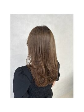 アース オーセンティック 越谷レイクタウン店(EARTH Authentic) 透明感ミルクティーレイヤーカット垢抜けトレンドヘア