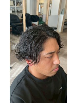 アフェクト 上大岡(affect) 刈り上げセンターパート/波巻きツイストスパイラル/上大岡