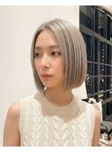ハイトーンボブ×大人かわいいセンターパート