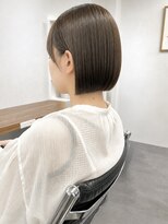 オウル(Owll) *耳かけ大人の艶髪ボブ*