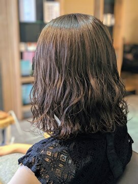 ナンバー イル デュッカ 札幌(N° il duca) ミントグレージュカラー