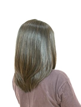 クオリス 上福岡店(QUALIS) ナチュラルストレート/ツヤ髪/ミントカラー/レイヤー/髪質改善