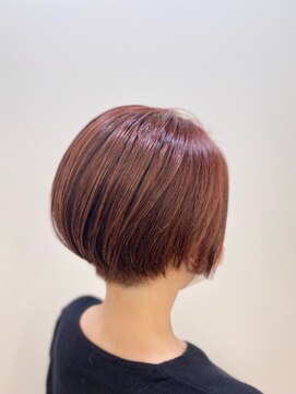 リミ(Limi) 刈り上げショートボブ＆ベビーハイライト