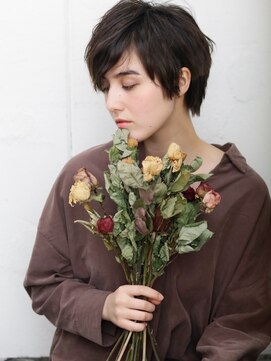 アトリエパーランプ(Atelier par LAMPE) インナーカラーアシンメトリー斜めバングマッシュウルフk2