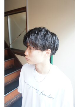 スウェル ジャンティ(SWELL gentil) センターパート マッシュ ナチュラルパーマ