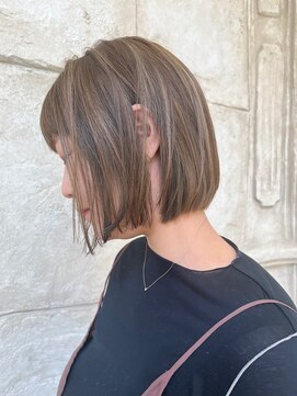 スニップス ダズ(SNIPS DOES) ボブ/ハイライトカラー