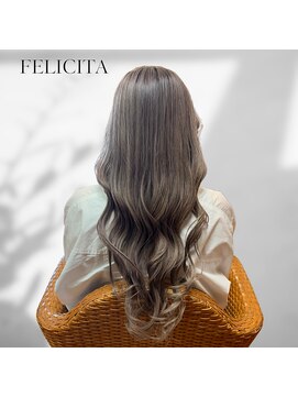 フェリシータ ミューズ(FELICITA musse) 【FELICITA】外国人風バレイヤージュ×アッシュグレージュ