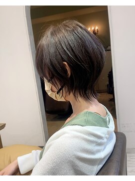 レイラバイアフロート 吉祥寺(Lila by afloat) 【畑中正敏】20代30代40代◎小顔丸みくびれショート、ボブ