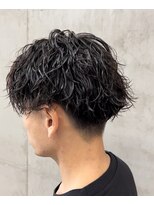 オルト(Altn) 大人の波巻きスパイラルパーマ刈り上げツーブロメンズカット