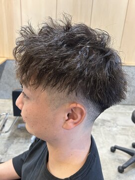 ニアウ 伊勢崎連取店(Niau) メンズマッシュパーマツイストスパイラルパーマ波巻きパーマ