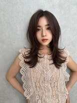 ハイレイヤーレイヤーカットくびれヘア韓国ヘアシースルーバング