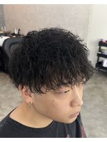 ノイセル 西本町(Noisyle)&nbsp;刈り上げマッシュハード縦落ちツイストスパイラルパーマ