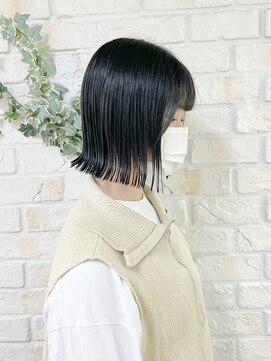 ミックリンクバイリッシュ(mic link by Riche) ぱつっとあご下ボブ♪