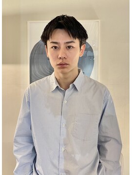 カシ 中目黒(CASI) ビジネスシーンにオススメの2WAYスタイル