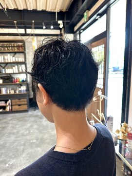 フルアヘッド(FULL A HEAD) ベリーショート