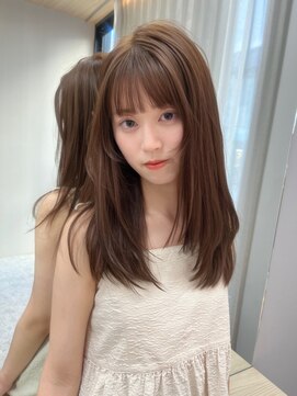 ボタン シブヤ(VOTAN SHIBUYA) オリーブベージュ/レイヤーカット/透明感カラー/くすみカラー