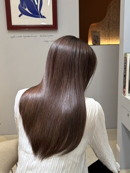 ファシー(faccie)の写真/心地よい癒し空間で、うるツヤ髪を手に入れるならfaccieへ！厳選トリートメント体験♪【新橋/浜松町】