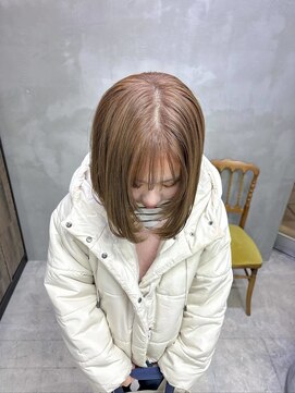 エント(ent) シアベージュxまとまりボブ