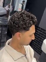 フランクスバーバーリベラルド 横浜(FRANK'S BARBER LIBERALD) メンズメンズカットブリーチR