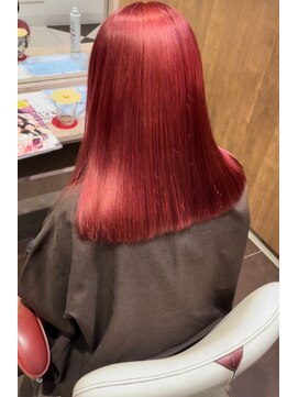 アース いわき店(HAIR&MAKE EARTH) チェリーレッドのツヤストレートロブ